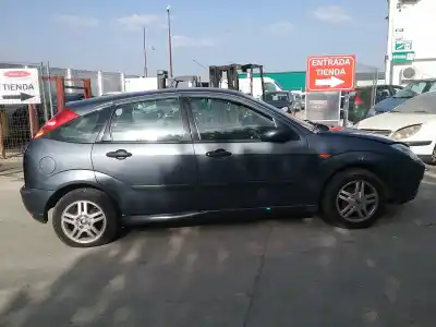 Veículo de Sucata ford focus i sedán (dfw) 1.8 turbo di / tddi do ano 2002 alimentado c9db