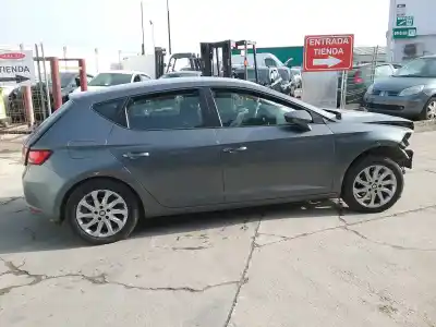 Здавання транспортного засобу seat leon (5f1) reference року 2014 потужний cjz