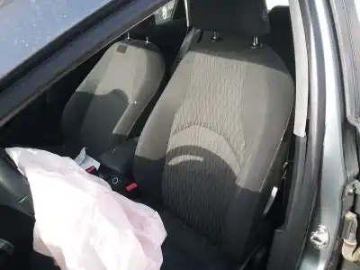 Здавання транспортного засобу seat leon (5f1) reference року 2014 потужний cjz