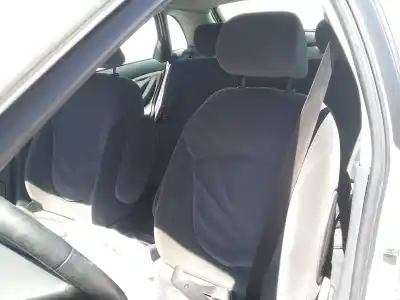 Veículo de Sucata citroen c5 berlina c5 ii do ano 2007 alimentado rhr