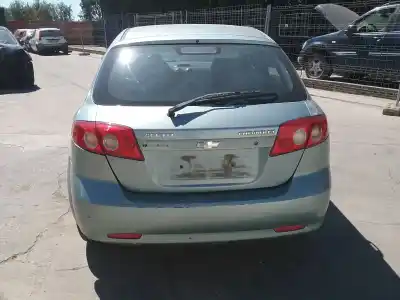 Sloopvoertuig chevrolet lacetti f14d3 van het jaar 2006 aangedreven f14d3