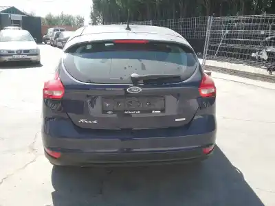 Veículo de Sucata ford focus iii sedán 1.0 ecoboost do ano 2018 alimentado m2dc
