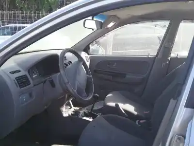 Sloopvoertuig kia rio (bc) a5d van het jaar 2005 aangedreven a5d