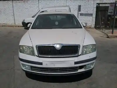 Sloopvoertuig skoda octavia berlina (1z3) bjb van het jaar 2004 aangedreven bjb
