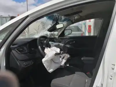 Scrapping Vehicle kia carens (rp) d4fd of the year 2018 powered d4fd