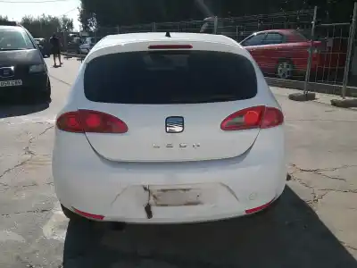 Veicolo di demolizione seat leon (1p1) 1.9 tdi dell'anno 2006 alimentato bxe