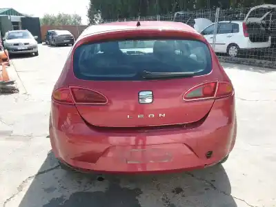 Veicolo di demolizione seat leon (1p1) 1.9 tdi dell'anno 2007 alimentato bxe