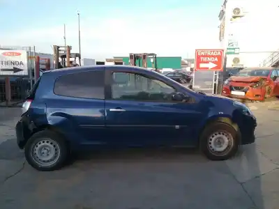 Scrapping Vehicle renault clio iii style of the year 2007 powered k9k m7