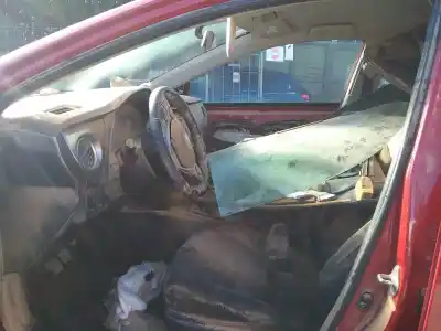 Veículo de Sucata toyota auris (e18) toyota auris do ano 2015 alimentado 1nd