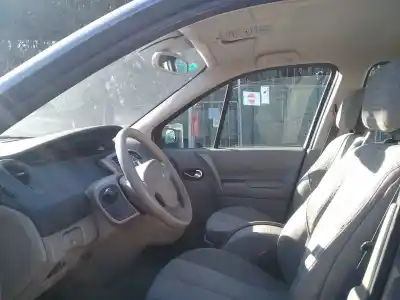 Здавання транспортного засобу renault scenic ii (jm) f9q року 2007 потужний f9q e8