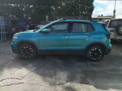Veículo de Sucata volkswagen tcross c11 advance do ano 2019 alimentado dkrf