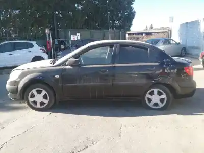 Veículo de Sucata kia rio (jb) d4fa do ano 2006 alimentado d4fa