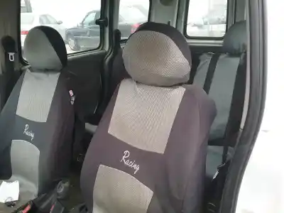 Veículo de Sucata opel combo familiar do ano 2005 alimentado z13dt