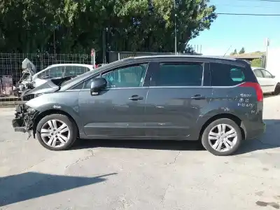 Scrapping Vehicle peugeot 5008 9h05 of the year 2012 powered 9h05