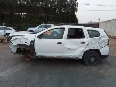 Veículo de Sucata dacia duster ambiance 4x2 do ano 2018 alimentado k9k g6