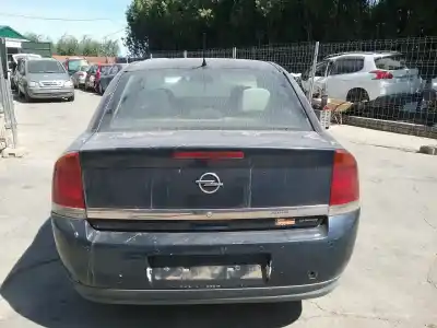 Veicolo di demolizione opel vectra c (z02) 2.0 dti 16v (f69) dell'anno 2003 alimentato y20dth