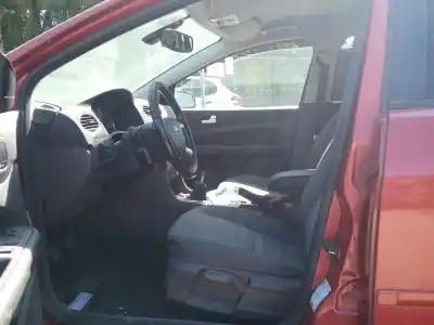 Veículo de Sucata ford focus berlina (cap) kkda do ano 2006 alimentado kkda b