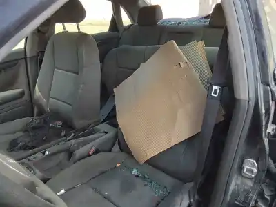 Veículo de Sucata audi a4 berlina (8e) a4 8e do ano 2004 alimentado 