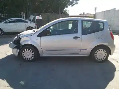 Veículo de Sucata citroen c2 x do ano 2005 alimentado 