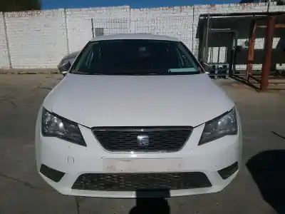 Здавання транспортного засобу seat leon (5f1) cxx року 2016 потужний cxx