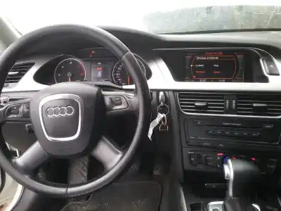 Здавання транспортного засобу audi a4 avant (8k5) (2008) básico року 2008 потужний cag