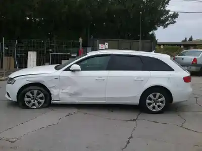 Здавання транспортного засобу audi a4 avant (8k5) (2008) básico року 2008 потужний cag