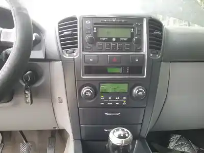 Scrapping Vehicle kia sorento kia sorento i (jc) 2002-2011 of the year 2009 powered d4cb