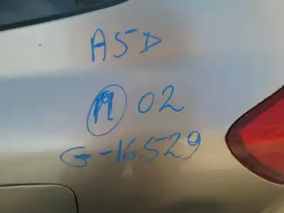 Veículo de Sucata kia rio (bc) a5d do ano 2005 alimentado a5d