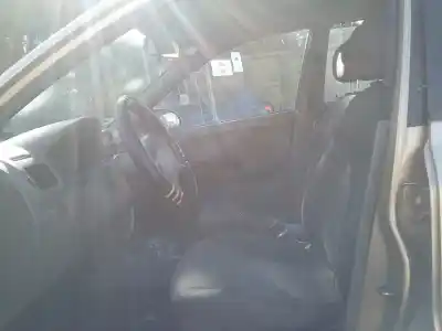 Veículo de Sucata kia rio (bc) a5d do ano 2005 alimentado a5d