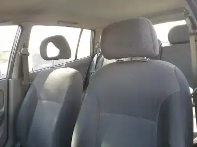 Veículo de Sucata kia rio (bc) a5d do ano 2005 alimentado a5d