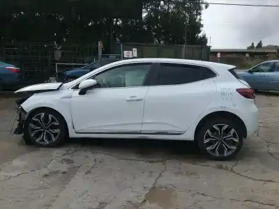 Veículo de Sucata renault clio v experience do ano 2019 alimentado h4d b4