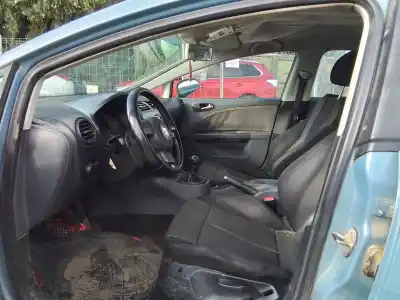 Veículo de Sucata seat leon (1p1) 1.9 tdi do ano 2007 alimentado bxe