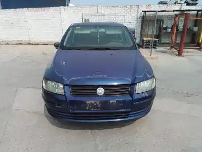 Veicolo di demolizione fiat stilo (192) 1.6 16v dell'anno 2004 alimentato 182b6000
