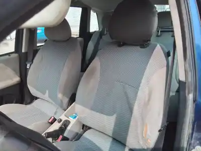 Veicolo di demolizione fiat stilo (192) 1.6 16v dell'anno 2004 alimentato 182b6000