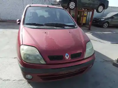 Здавання транспортного засобу renault megane i scenic ja renault року 2002 потужний f9q k7