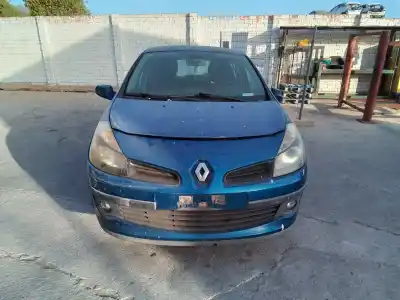 Veículo de Sucata renault clio iii emotion do ano 2007 alimentado d4f d7