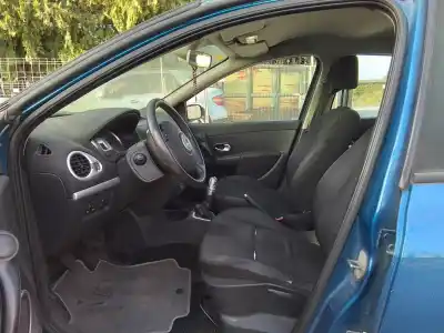 Veículo de Sucata renault clio iii emotion do ano 2007 alimentado d4f d7