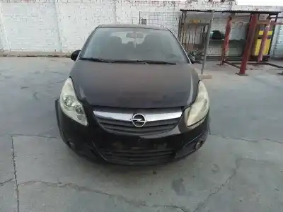 Здавання транспортного засобу opel corsa d essentia року 2007 потужний z12xep