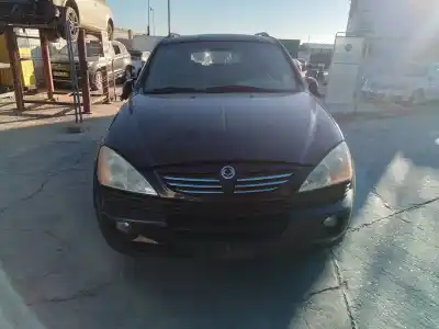 Sloopvoertuig ssangyong kyron 200 xdi limited van het jaar 2006 aangedreven d20dt