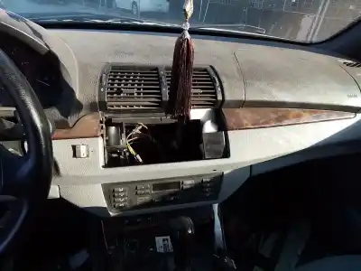 Veículo de Sucata bmw x5 (e53) 3.0 d do ano 2003 alimentado 306d1