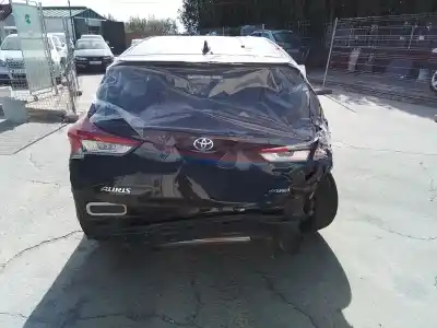 Sloopvoertuig toyota auris (e18) toyota auris van het jaar 2017 aangedreven 2zr