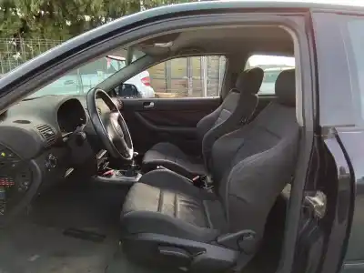 Здавання транспортного засобу audi a3 (8l1) 1.8 t року 2001 потужний aum