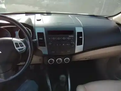 Здавання транспортного засобу mitsubishi outlander (cw0) 2.0 di-d intense plus року 2007 потужний bsy