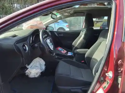 Veículo de Sucata toyota auris (e18) toyota auris do ano 2017 alimentado 2zr