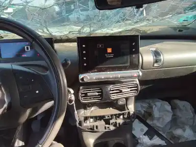 Здавання транспортного засобу citroen c4 cactus shine року 2016 потужний bh02