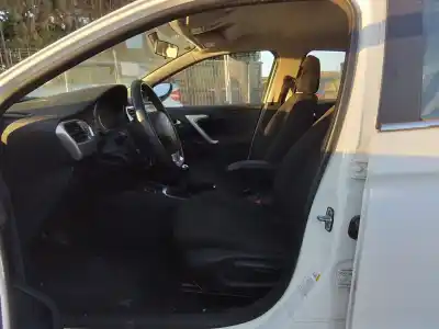 Vehicul casat citroen celysée exclusive al anului 2017 alimentat bh02