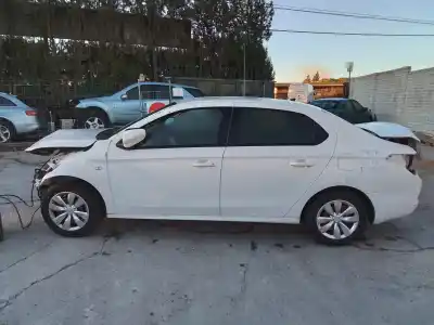 Veículo de Sucata citroen celysée seduction do ano 2013 alimentado 9h06