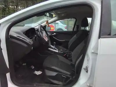 Veículo de Sucata ford focus iii sedán 1.6 tdci do ano 2014 alimentado t3da