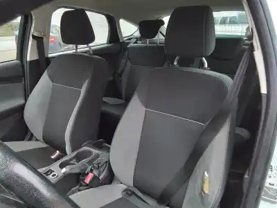 Veículo de Sucata ford focus iii sedán 1.6 tdci do ano 2014 alimentado t3da