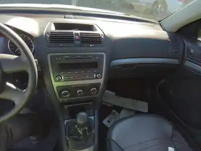 Scrapping Vehicle skoda octavia berlina (1z3) active of the year 2010 powered bxe